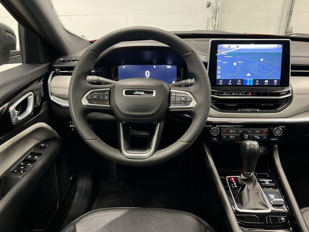 2023 Jeep Compass LIMITED 4X4 | ELITE  | PANO ROOF | COOLED LEATHER Photo