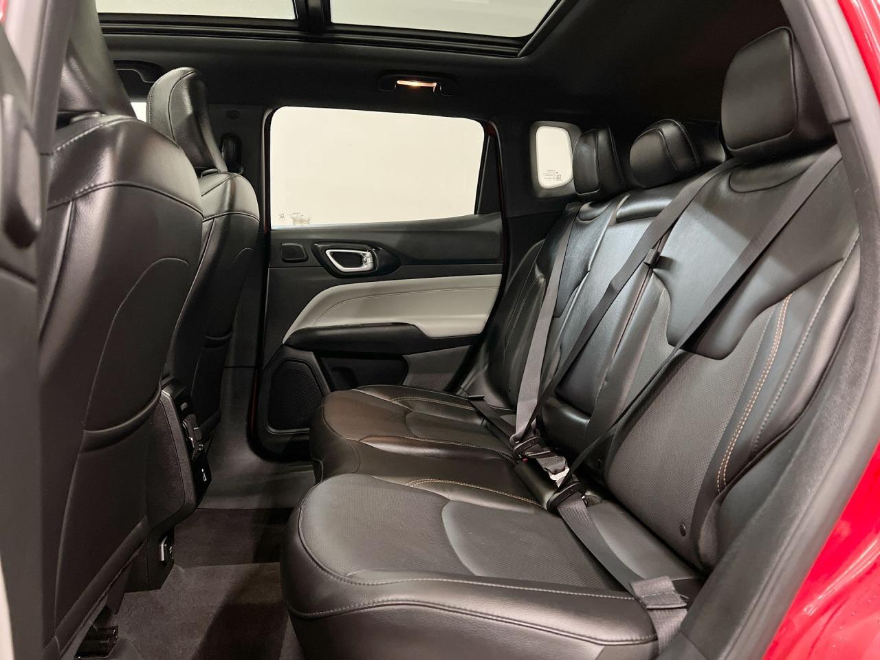 2023 Jeep Compass LIMITED 4X4 | ELITE  | PANO ROOF | COOLED LEATHER Photo