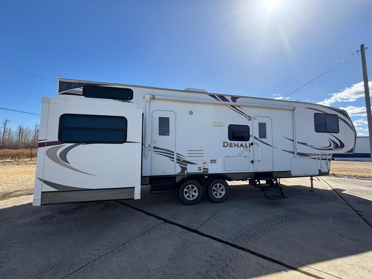 2012 Dutchmen DENALI 324LBS  FIFTH WHEEL RV Photo0