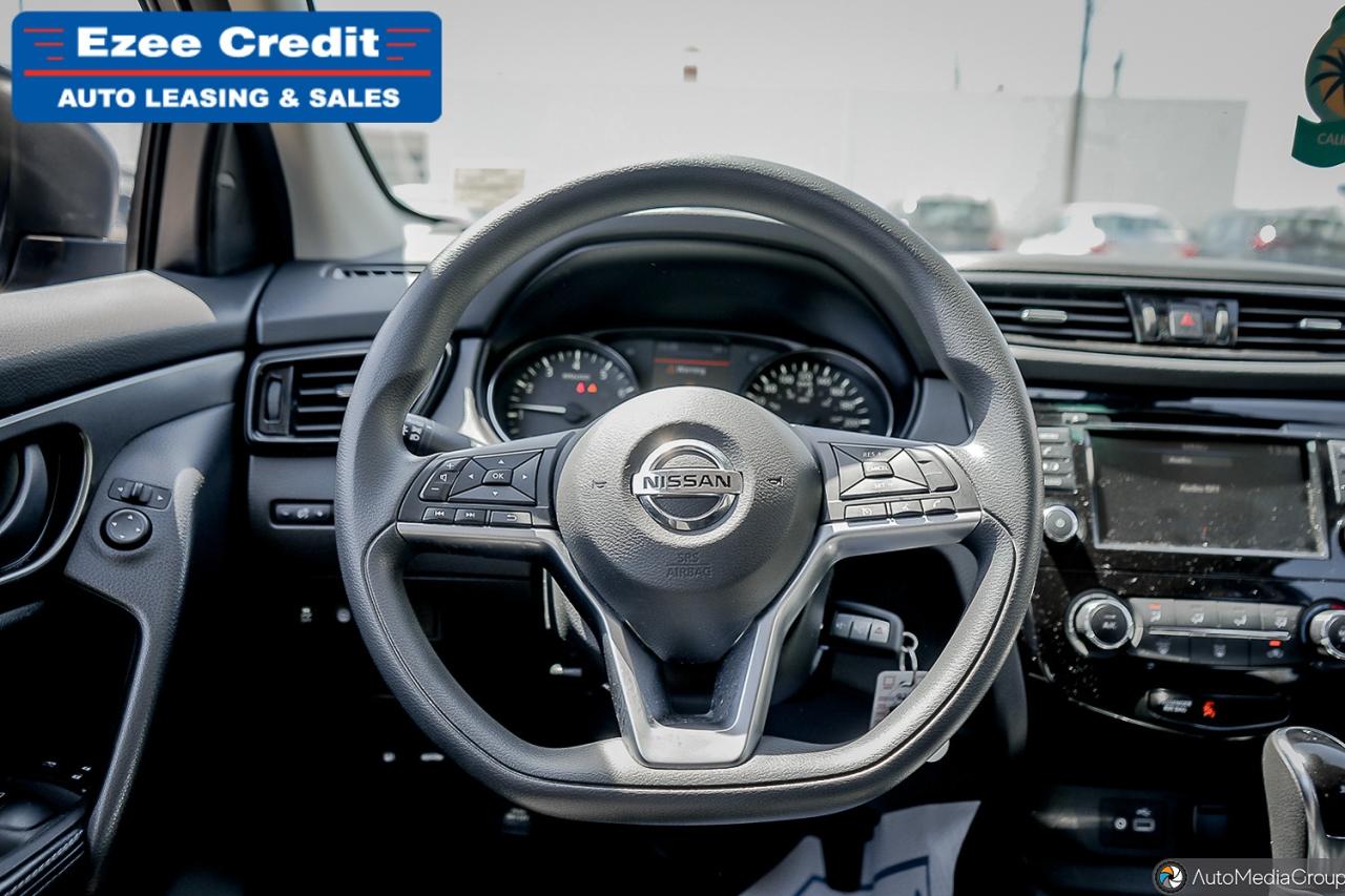 2021 Nissan Qashqai S Photo16