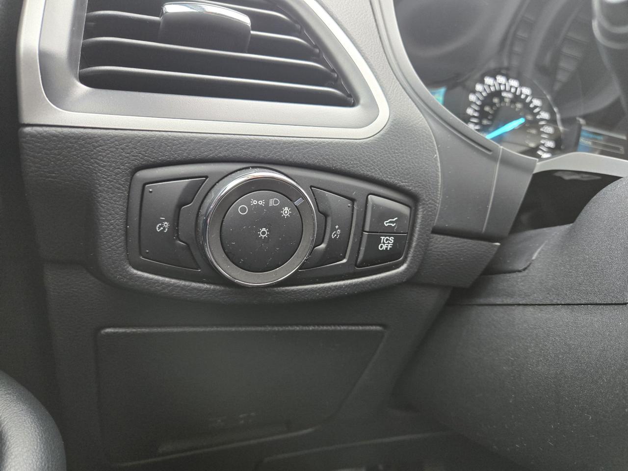 2024 Ford Edge SEL AWD - Photo #17