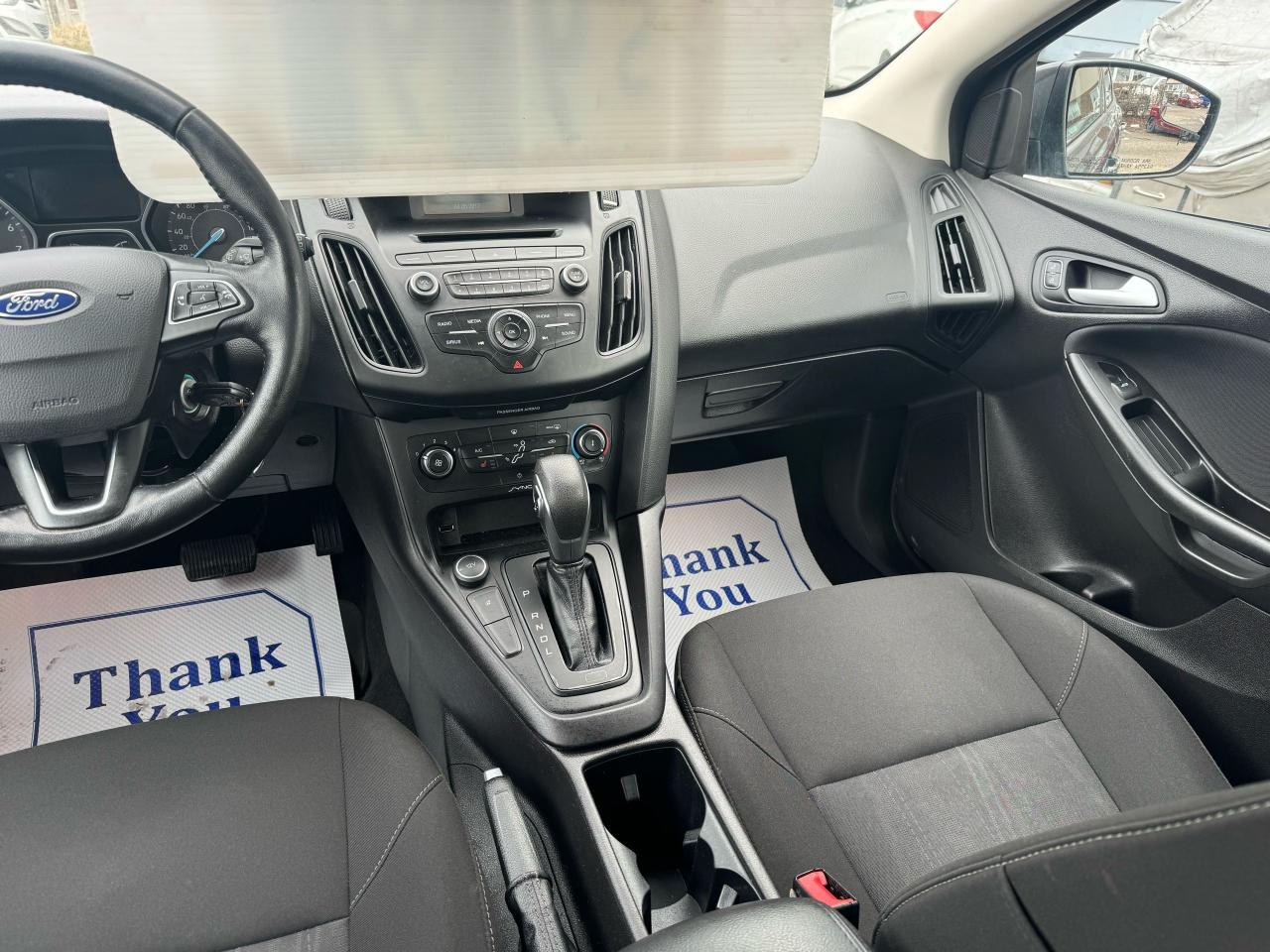 2017 Ford Focus SE - Photo #11