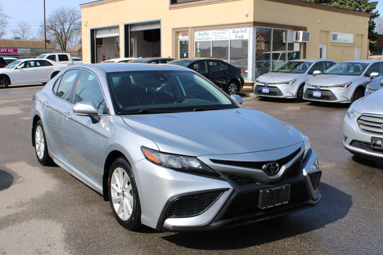 2022 Toyota Camry SE Auto - Photo #1