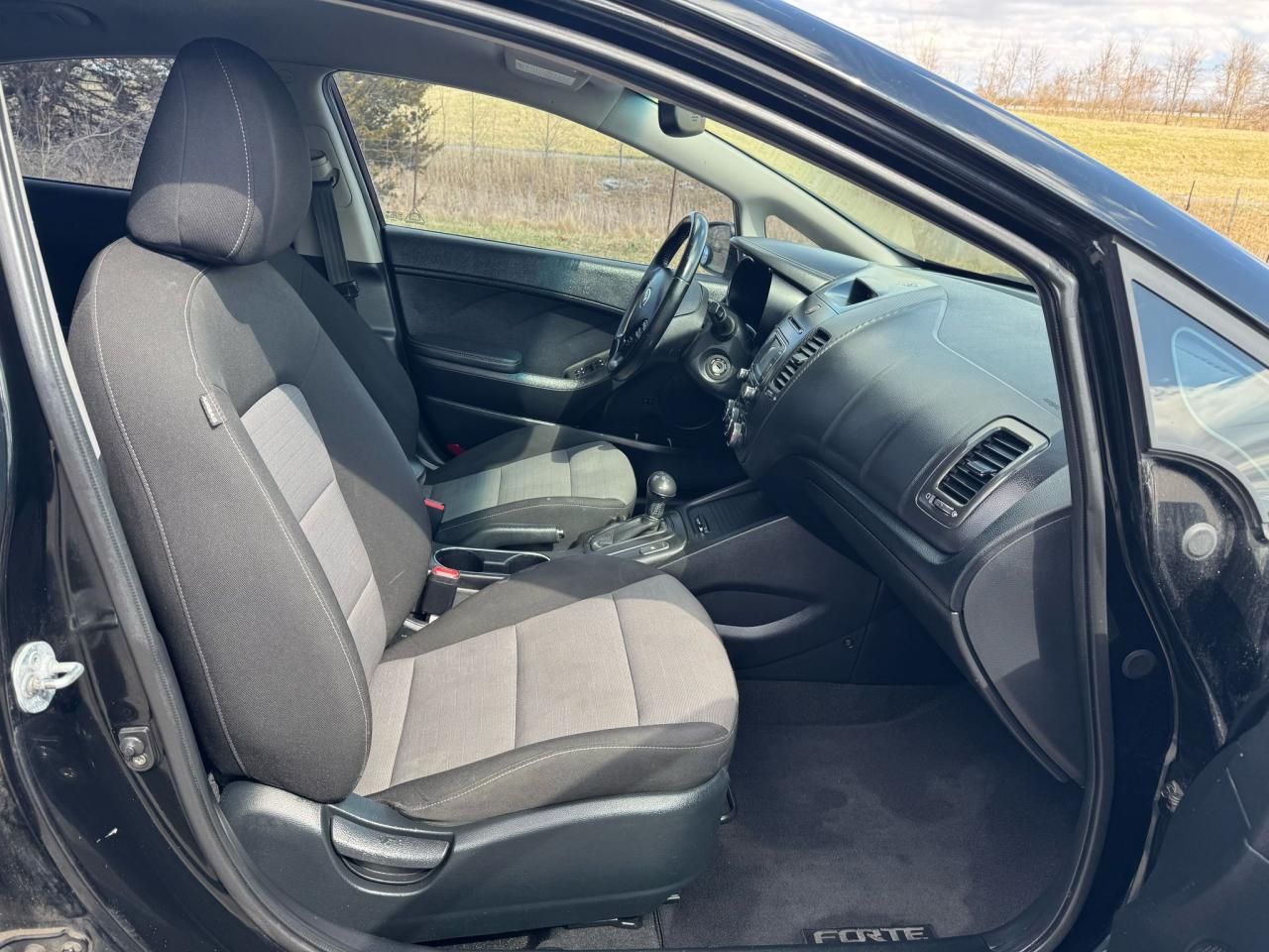 2014 Kia Forte EX | ONE OWNER | ALLOYS | HTD SEATS | BLUETOOTH | Photo6