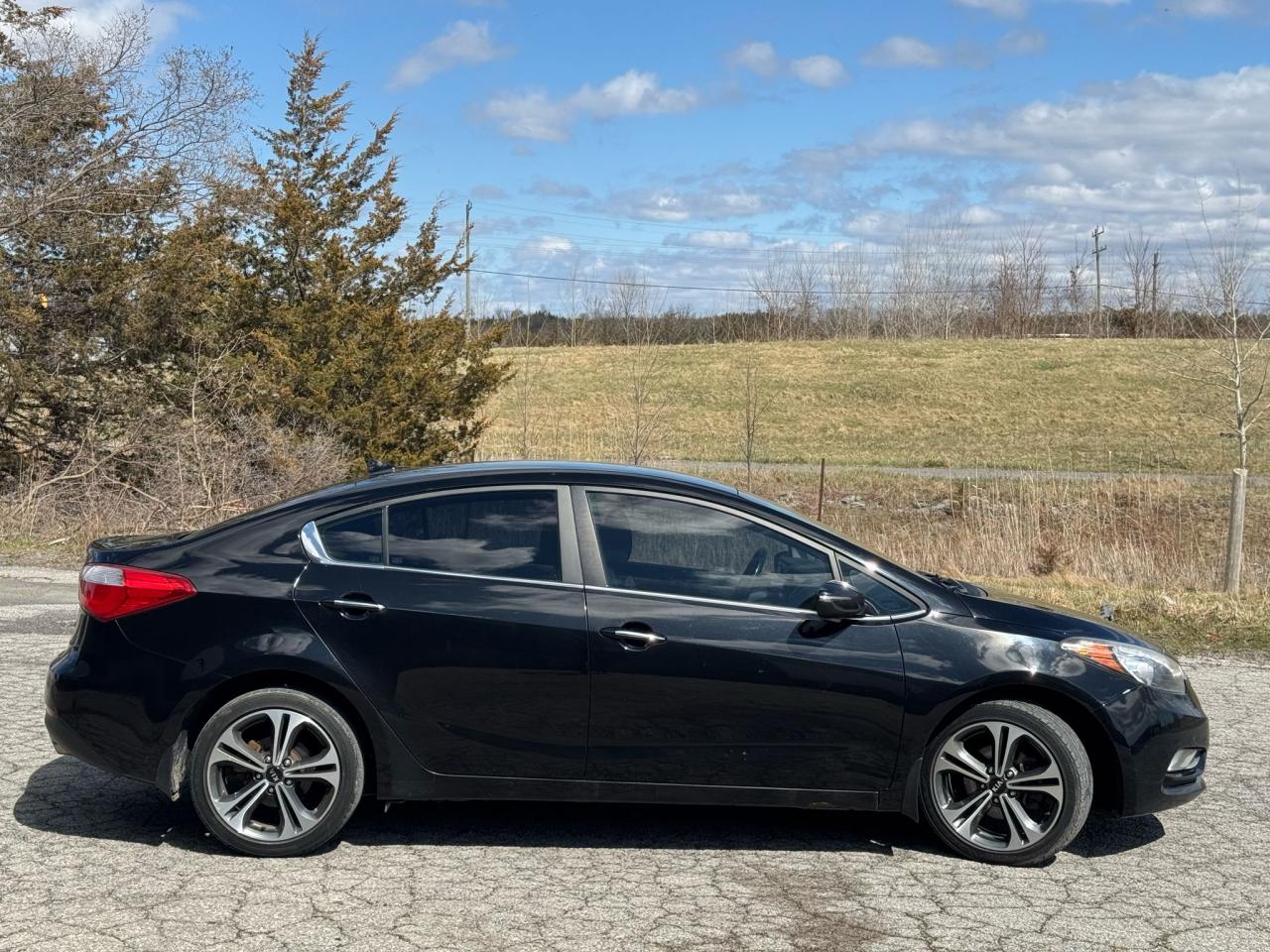 2014 Kia Forte EX | ONE OWNER | ALLOYS | HTD SEATS | BLUETOOTH | Photo24