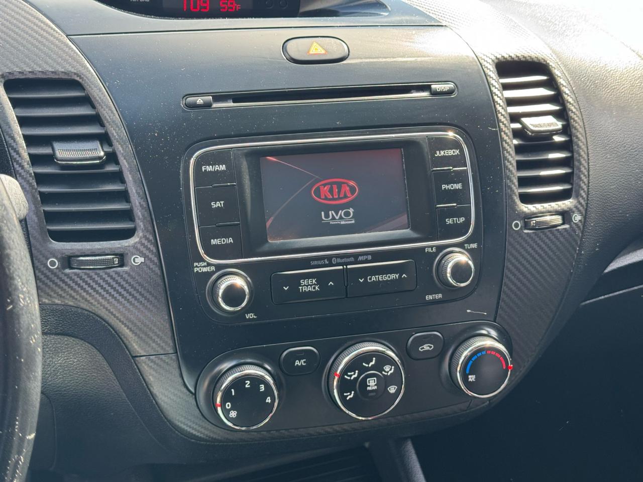 2014 Kia Forte EX | ONE OWNER | ALLOYS | HTD SEATS | BLUETOOTH | Photo31