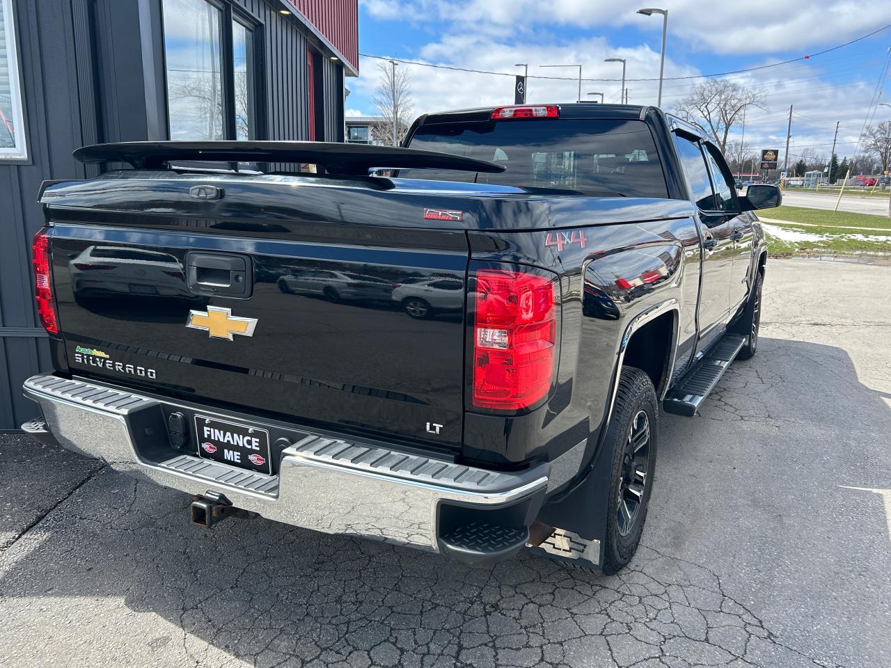 2018 Chevrolet Silverado 1500 4WD CREW CAB 153.0" LT W/1LT - Photo #3