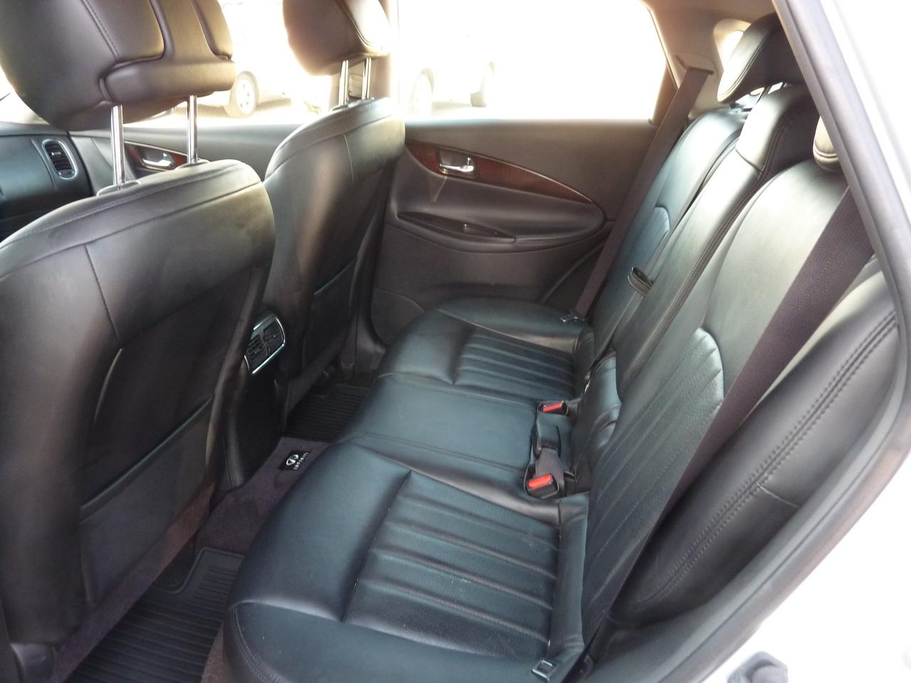 2011 Infiniti EX35 AWD 4DR - Photo #10