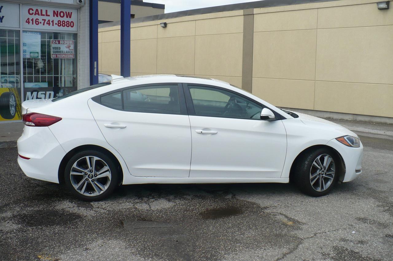 2017 Hyundai Elantra 4dr Sdn Auto GLS Photo5