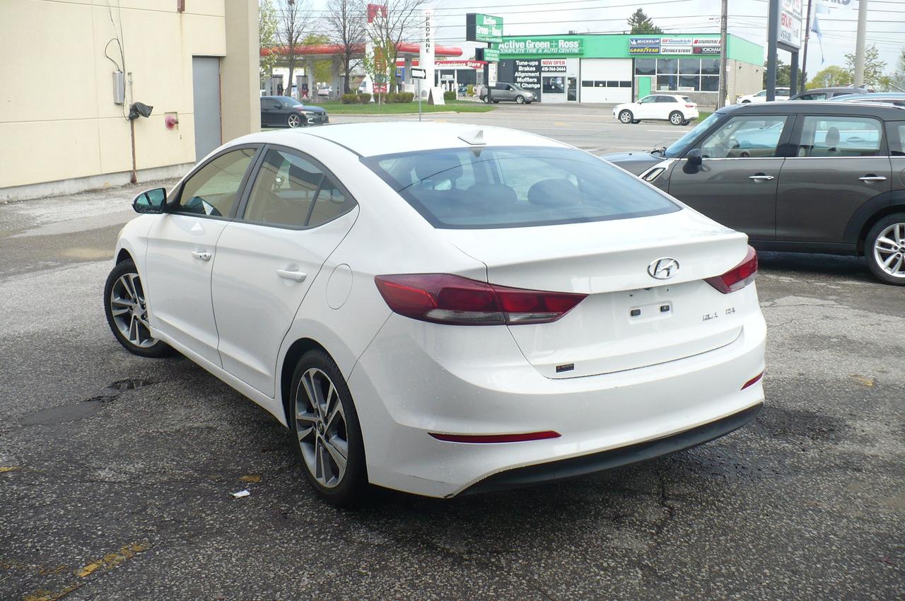 2017 Hyundai Elantra 4dr Sdn Auto GLS Photo