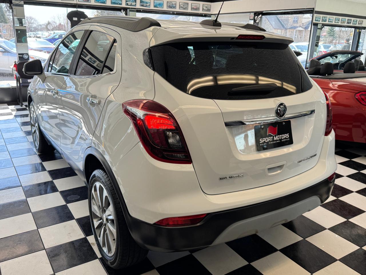 2018 Buick Encore Preferred+Camera+ApplePlay+CLEAN CARFAX - Photo #4