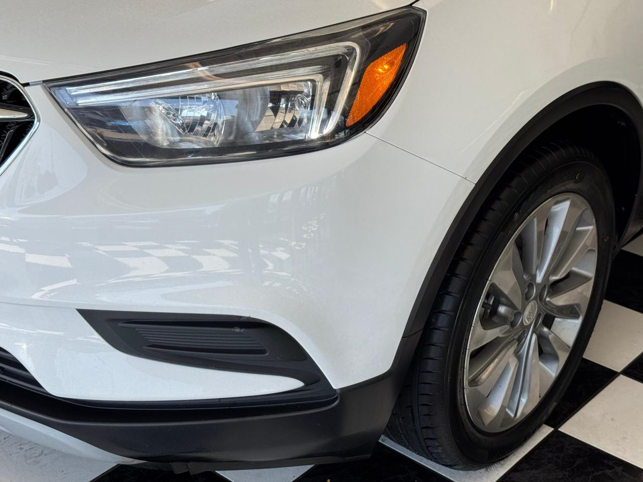 2018 Buick Encore Preferred+Camera+ApplePlay+CLEAN CARFAX - Photo #36