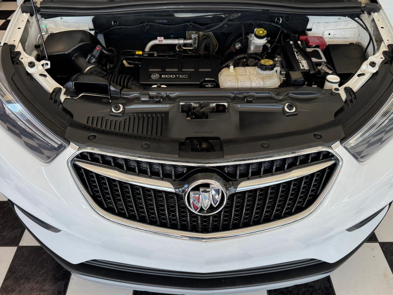 2018 Buick Encore Preferred+Camera+ApplePlay+CLEAN CARFAX - Photo #9