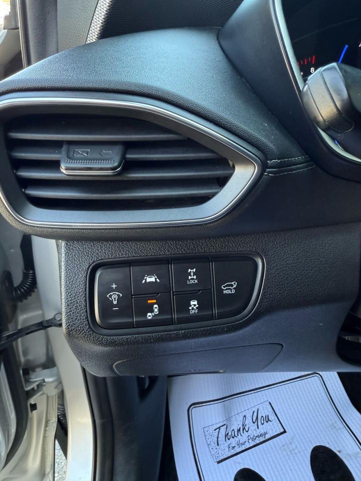 2019 Hyundai Santa Fe 2.0T Luxury AWD - Photo #20