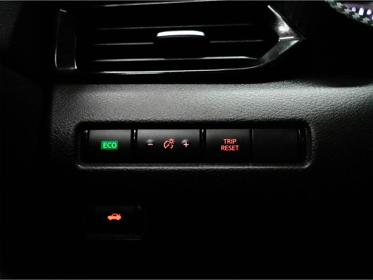 2021 Nissan Sentra SV | Sunroof | BSM | Heated Seats | CarPlay