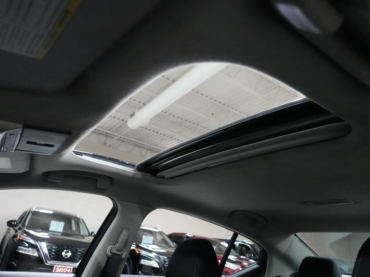 2021 Nissan Sentra SV | Sunroof | BSM | Heated Seats | CarPlay