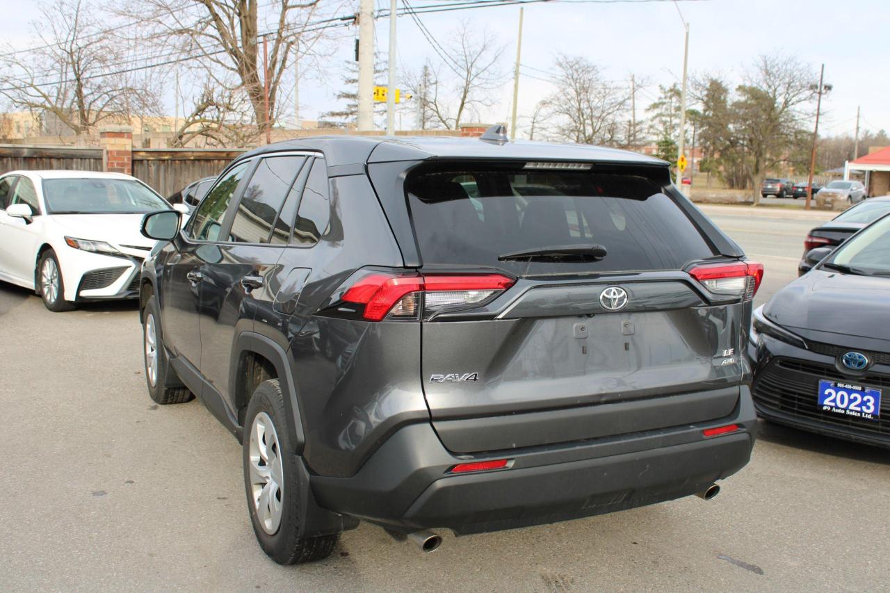 2023 Toyota RAV4 LE AWD - Photo #4
