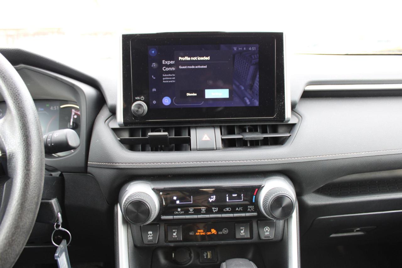 2023 Toyota RAV4 LE AWD - Photo #9