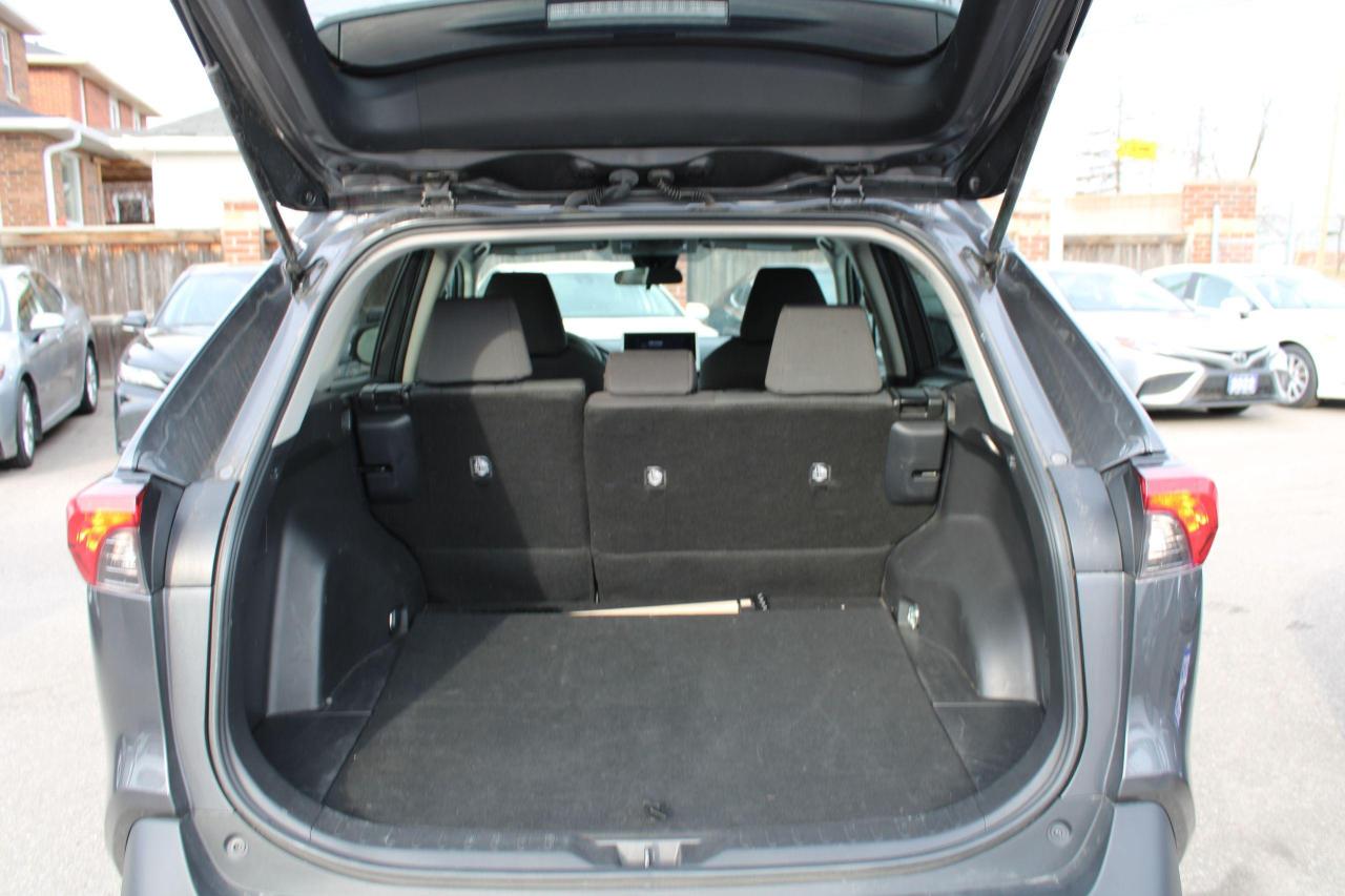 2023 Toyota RAV4 LE AWD - Photo #17