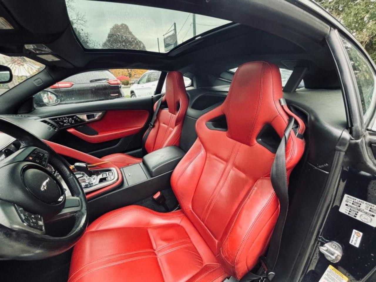 2015 Jaguar F-Type COUPE  0 ACCIDENTS/SERVICE RECORDS/ ACTIVE EXHUAST - Photo #12