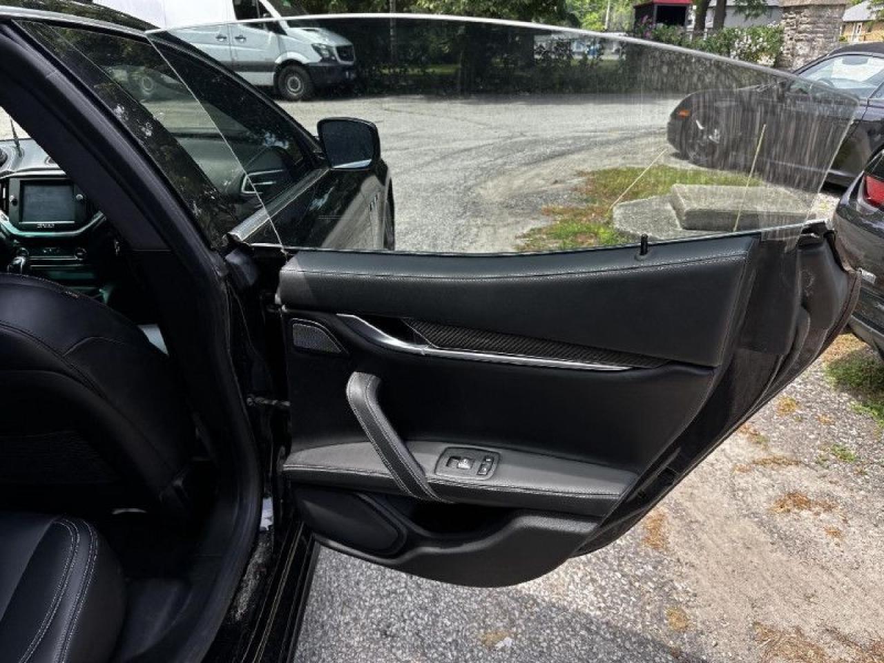 2015 Maserati Ghibli S Q4  | LOW MILEAGE | LOADED | SQ4 - Photo #10