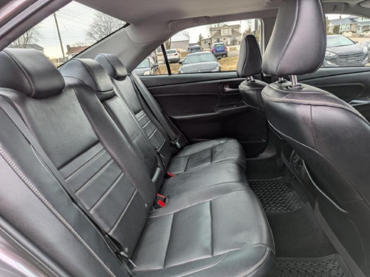 2015 Toyota Camry HYBRID | HYBRID | RELIABLE | - Photo #17