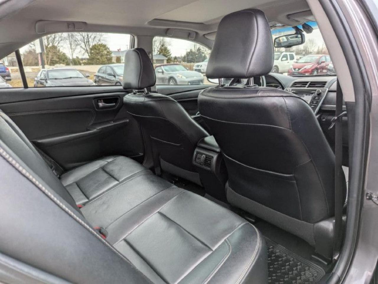 2015 Toyota Camry HYBRID | HYBRID | RELIABLE | - Photo #20