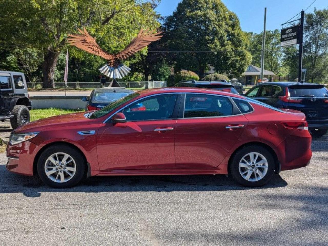 2018 Kia Optima | FUEL EFFICIENT | RELIABLE | - Photo #4