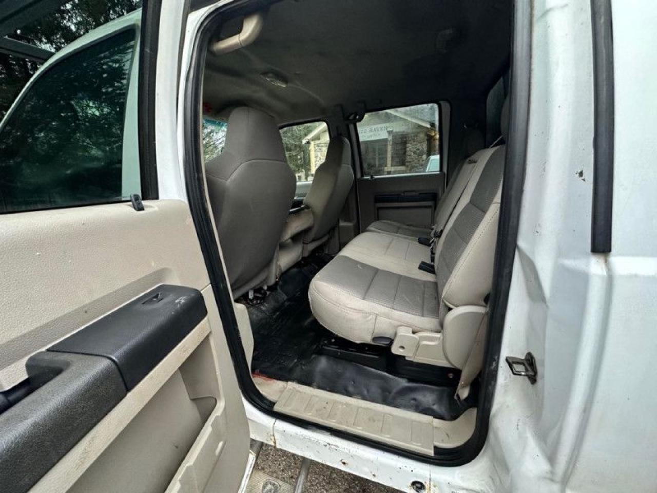2008 Ford F-350 Super Duty - AM/FM Radio - Photo #12