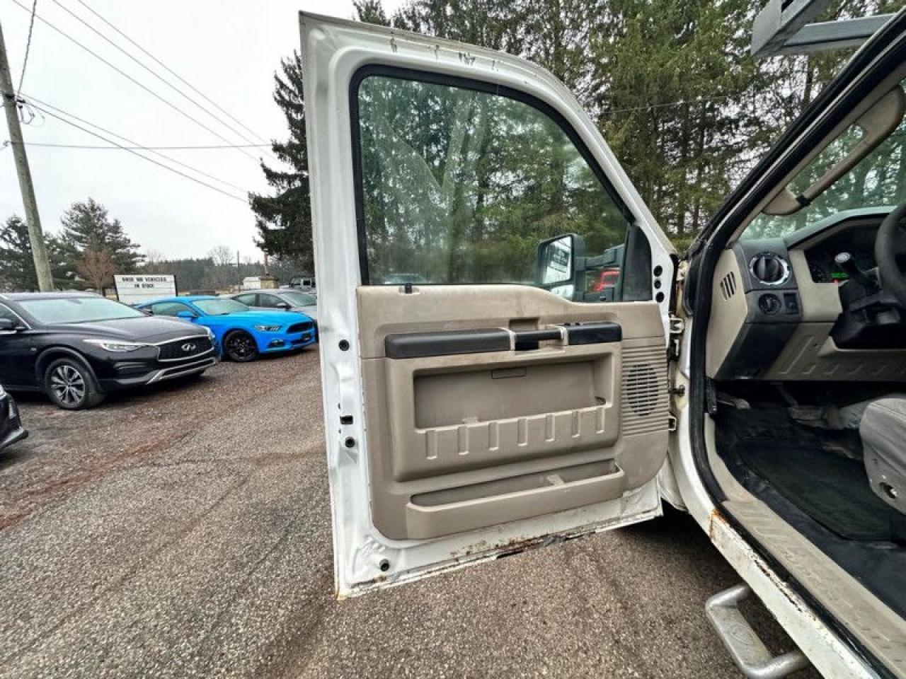 2008 Ford F-350 Super Duty - AM/FM Radio - Photo #10