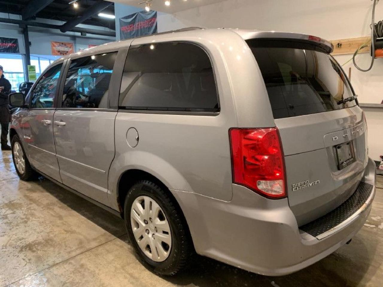 2014 Dodge Grand Caravan SXT  | ACCIDENT FREE | AS-IS | - Photo #3