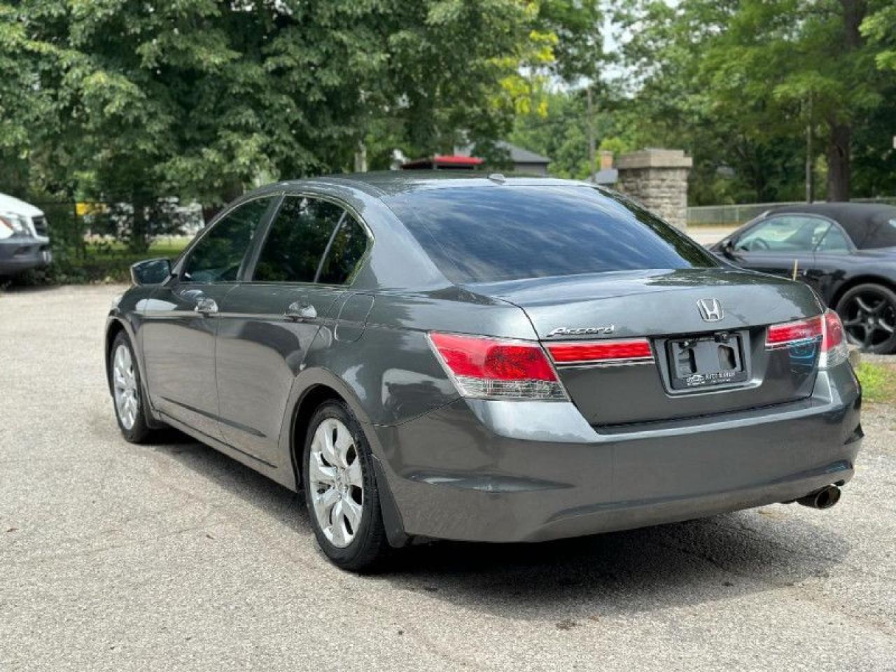 2012 Honda Accord Sedan 4 DOOR  | LEATHER | RELIABLE | - Photo #3
