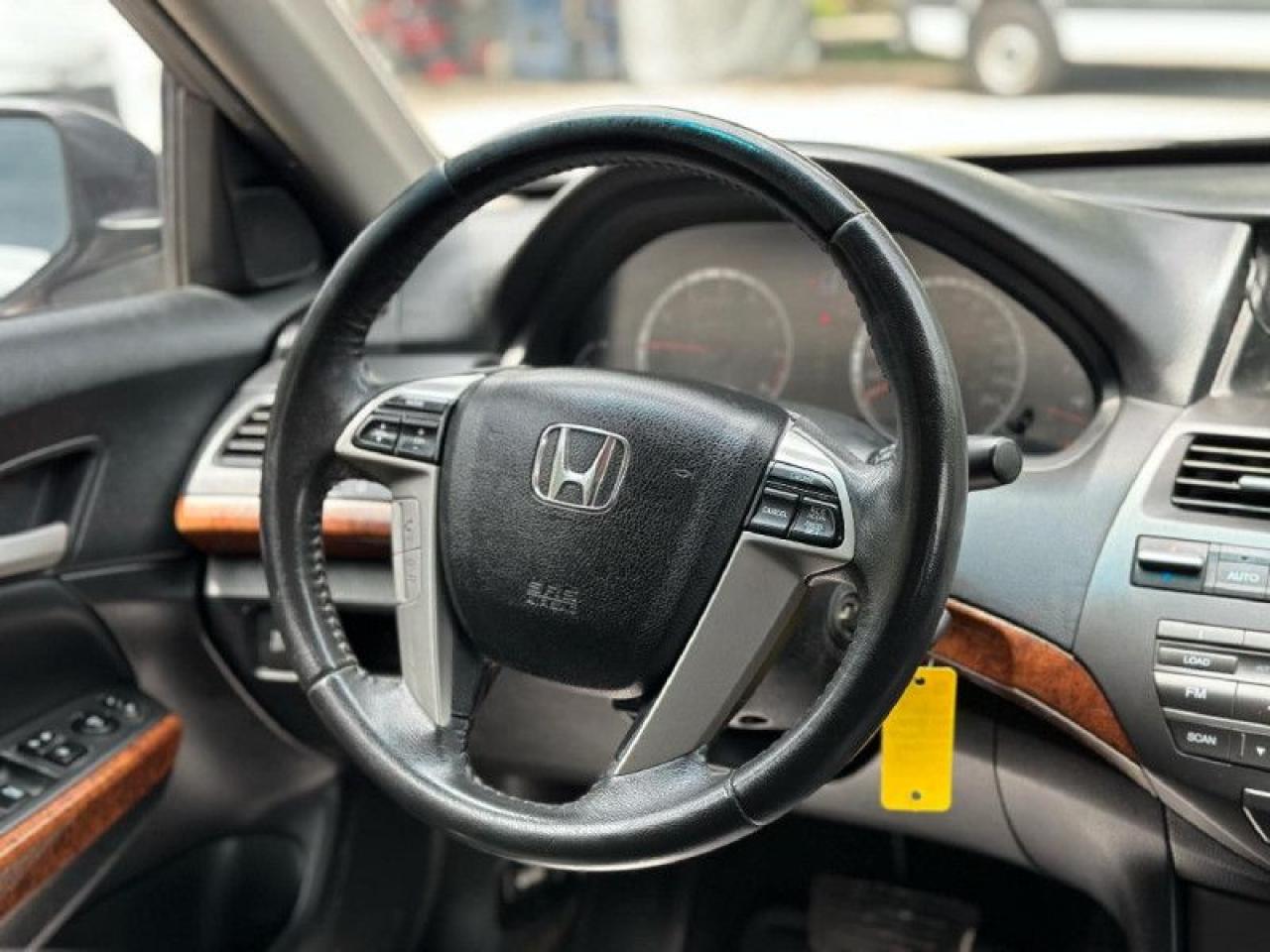 2012 Honda Accord Sedan 4 DOOR  | LEATHER | RELIABLE | - Photo #16