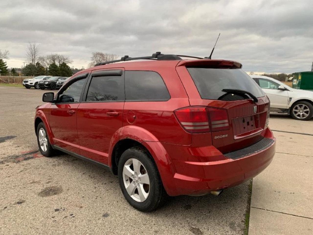 2010 Dodge Journey SXT  LOW KM | V6 | UTILITY - Photo #3
