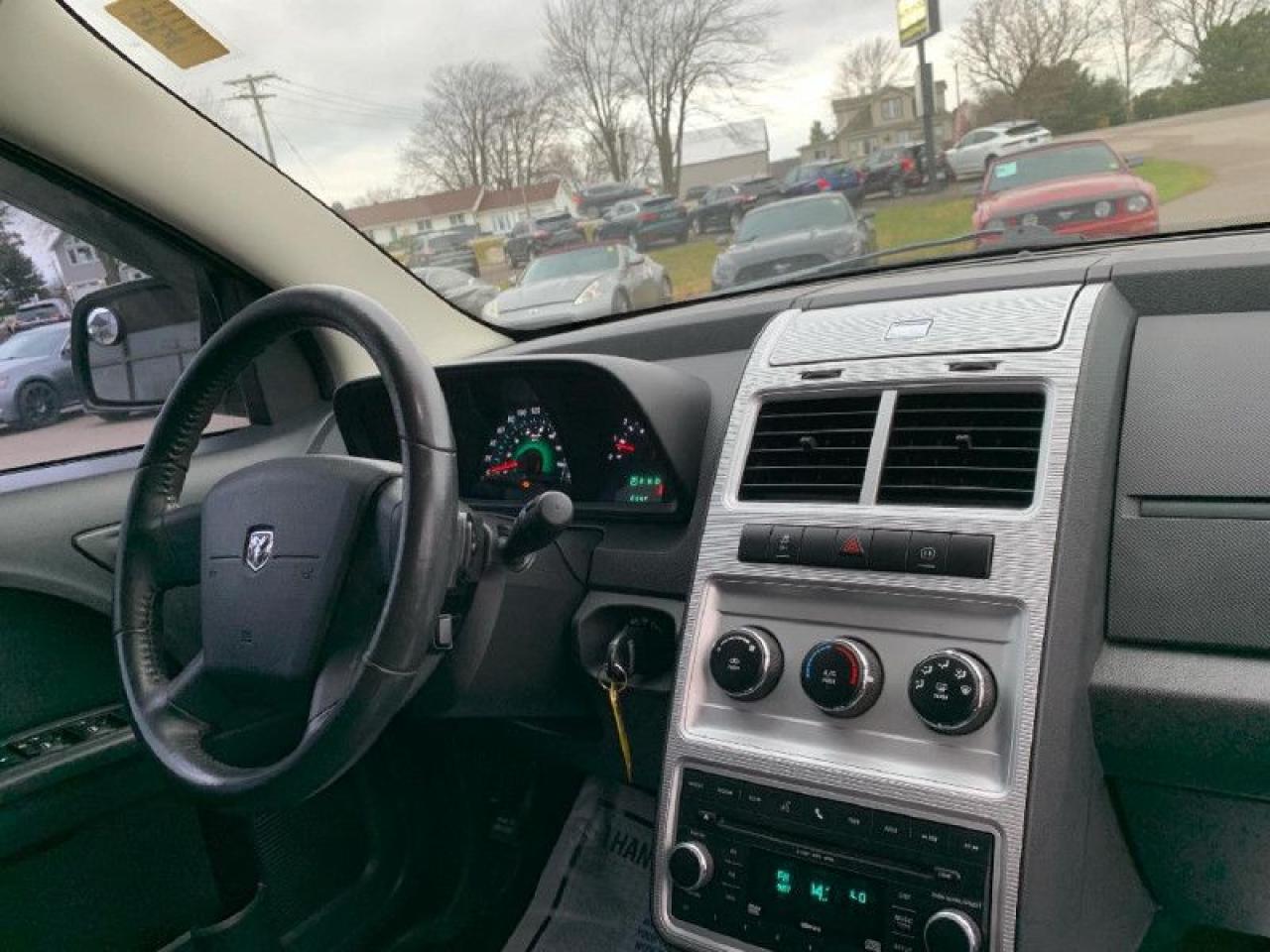 2010 Dodge Journey SXT  LOW KM | V6 | UTILITY - Photo #17