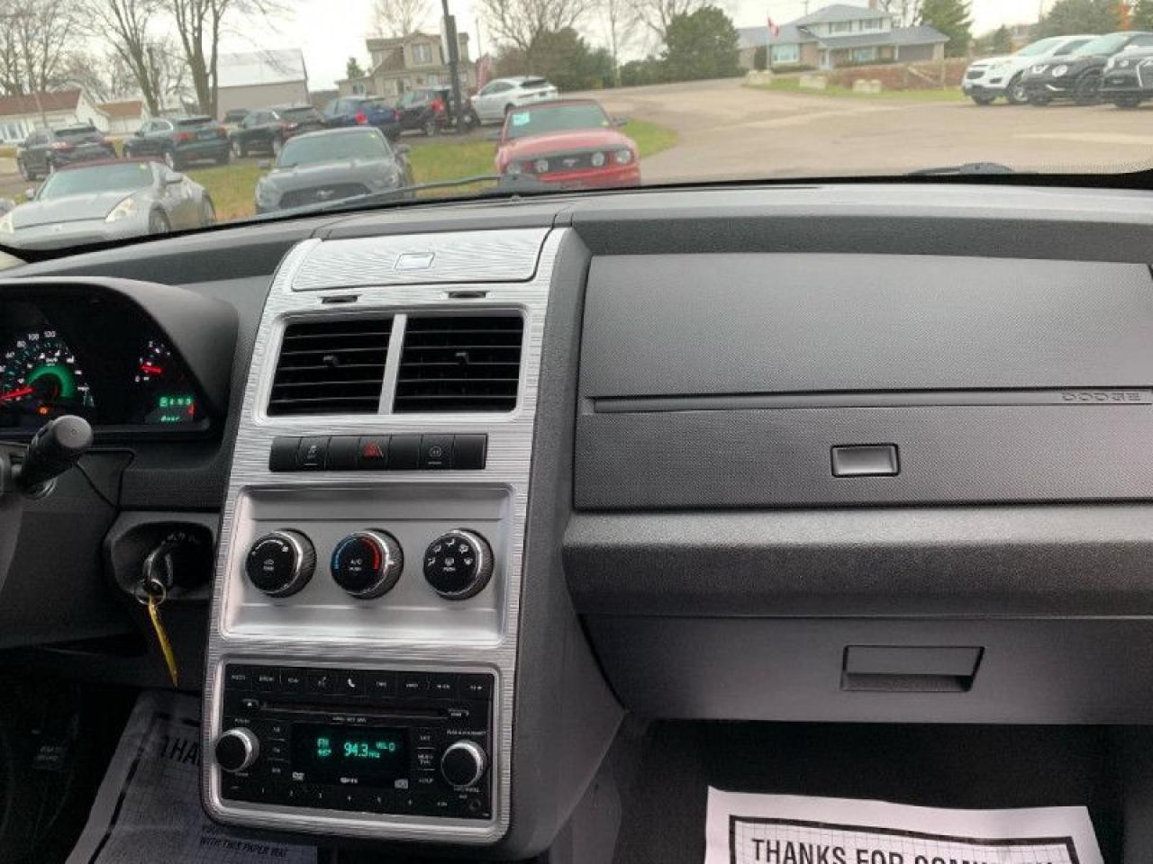 2010 Dodge Journey SXT  LOW KM | V6 | UTILITY - Photo #28