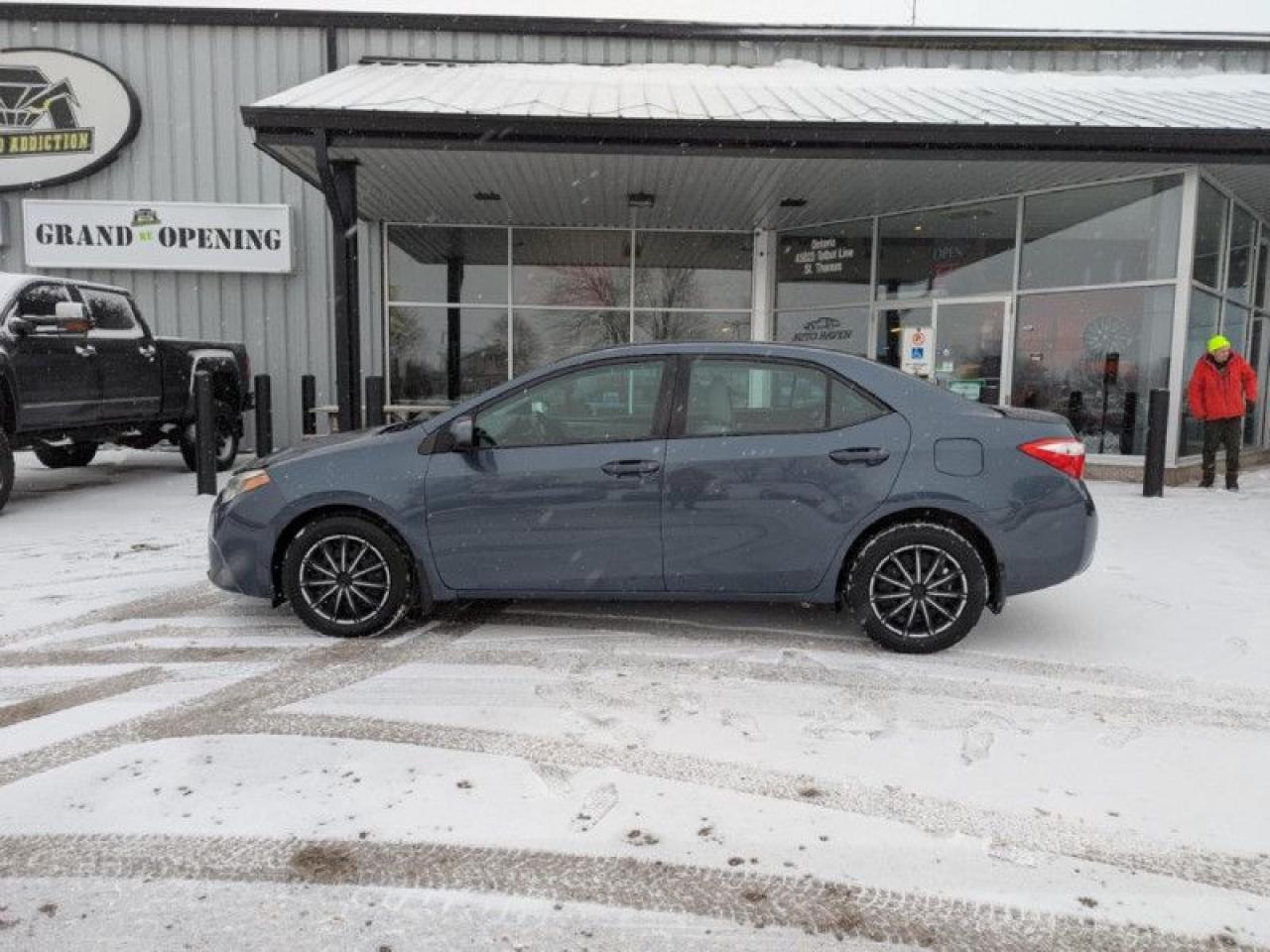 2016 Toyota Corolla | ACCIDENT FREE | FUEL EFFICIENT | - Photo #3