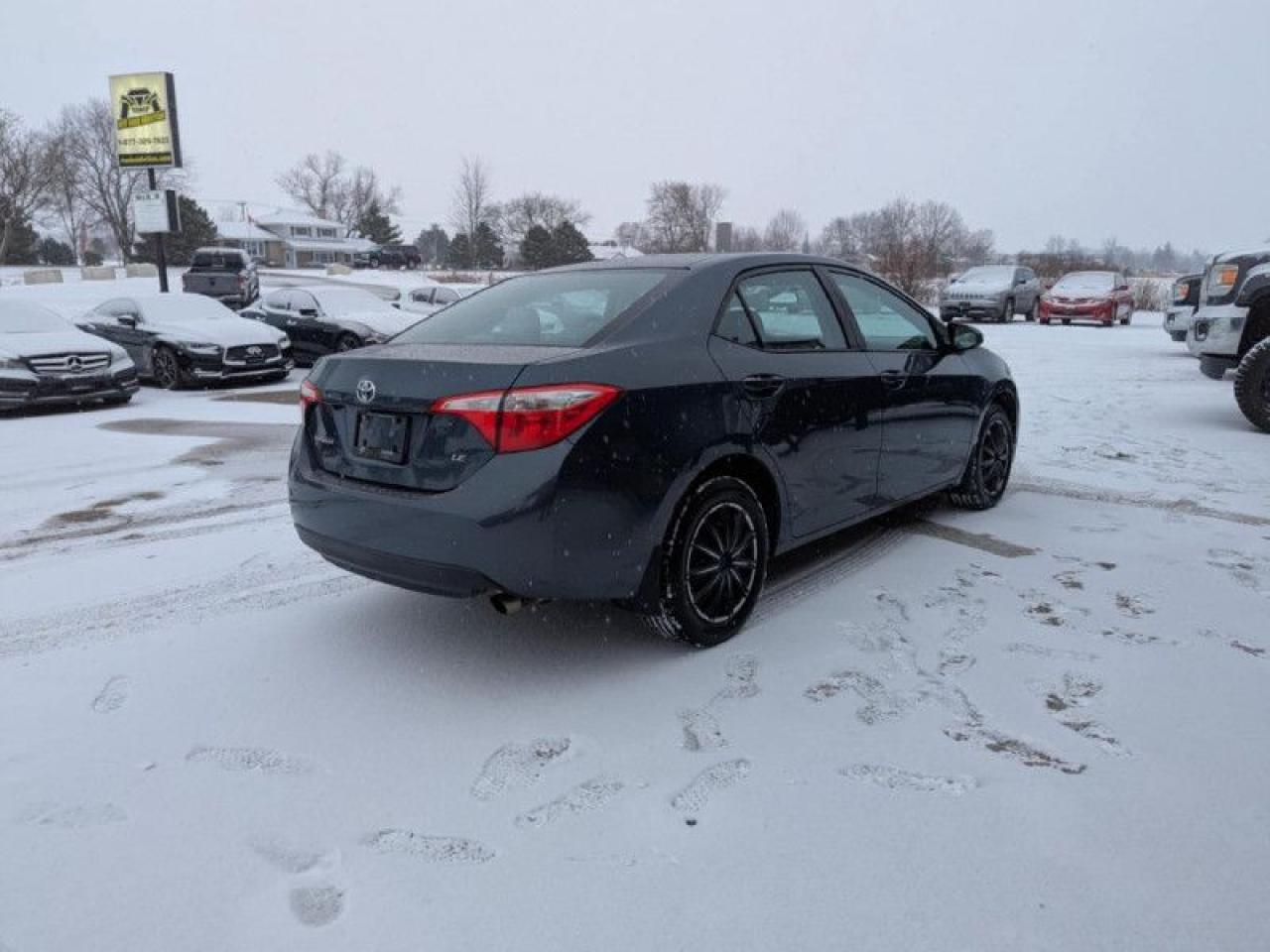 2016 Toyota Corolla | ACCIDENT FREE | FUEL EFFICIENT | - Photo #6