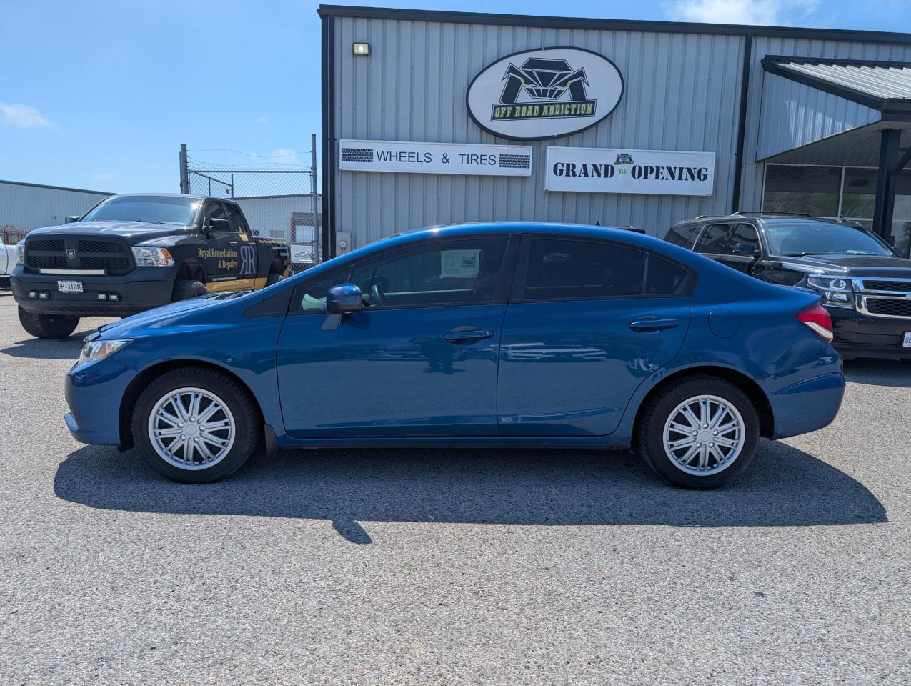 2014 Honda Civic Sedan LX  | FUEL EFFICIENT | RELIABLE | - Photo #2