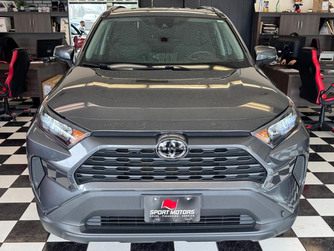 2021 Toyota RAV4 LE+Adaptive Cruise+LaneKeep+ONE OWNER+CLEAN CARFAX - Photo #10