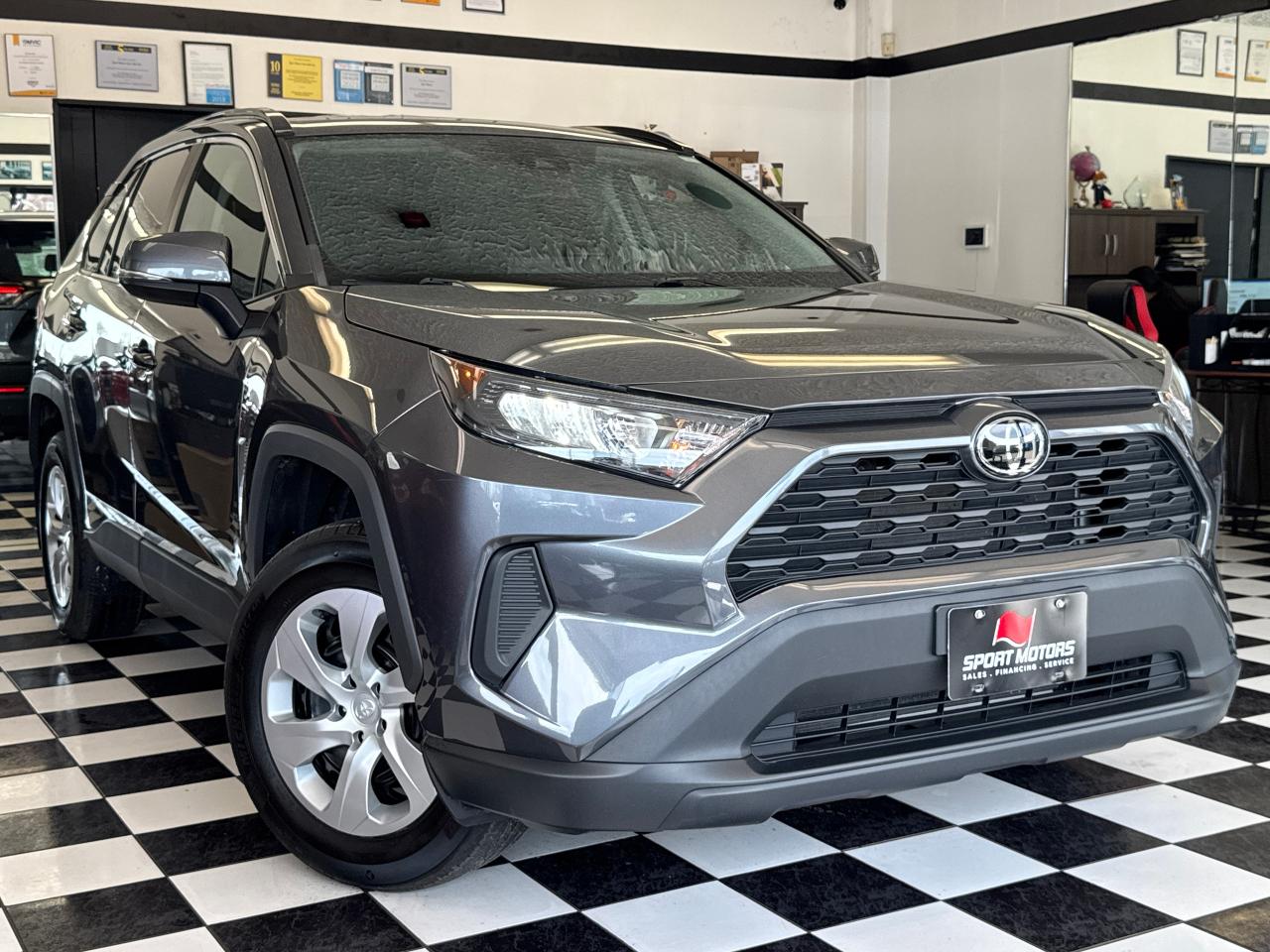 2021 Toyota RAV4 LE+Adaptive Cruise+LaneKeep+ONE OWNER+CLEAN CARFAX - Photo #15