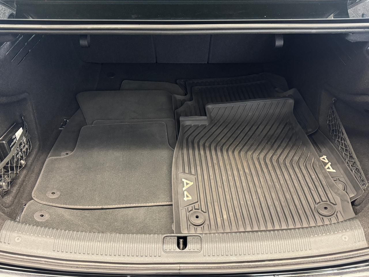 2017 Audi A4 Progressiv S-LINE+GPS+Cooled Leather+Roof+Camera - Photo #25