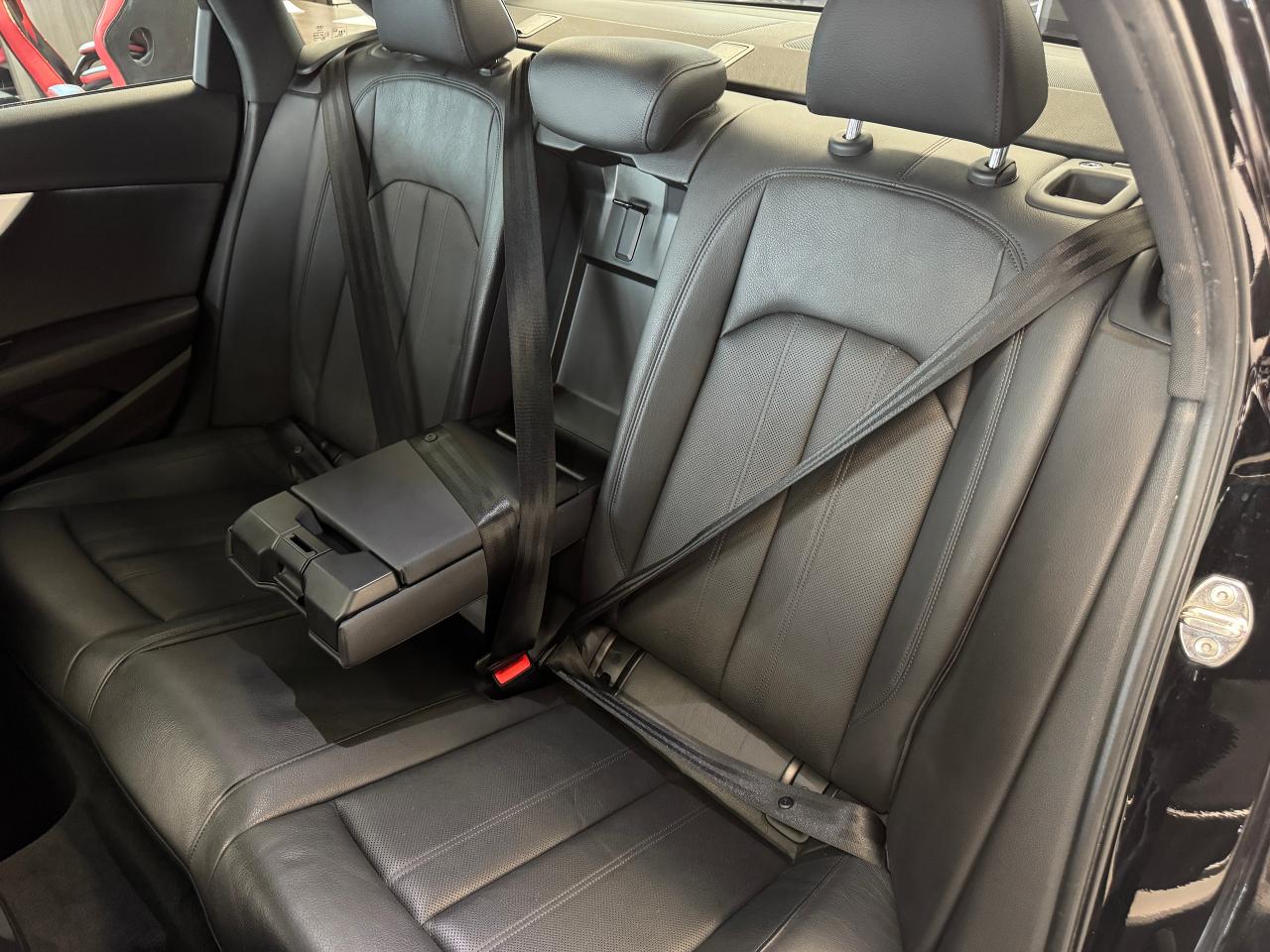 2017 Audi A4 Progressiv S-LINE+GPS+Cooled Leather+Roof+Camera - Photo #24