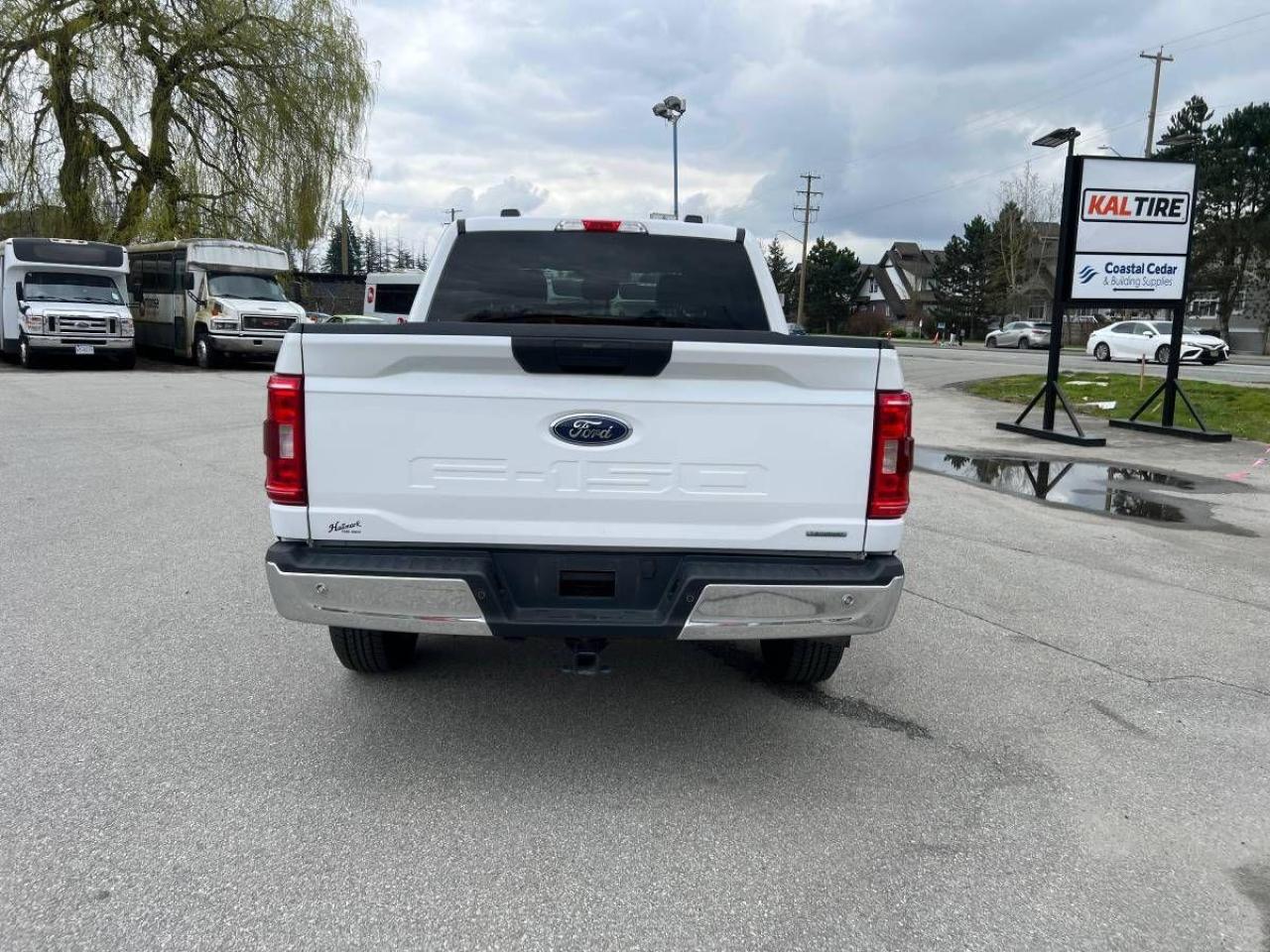 2021 Ford F-150 XLT 4WD SUPERCREW 5.5' BOX - Photo #9