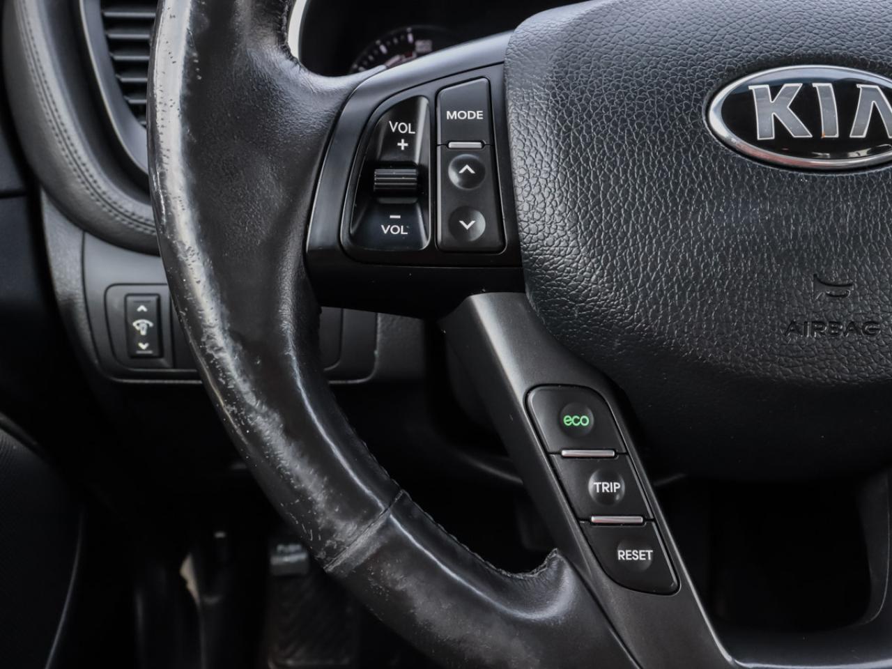 2013 Kia Optima Hybrid - Photo #21