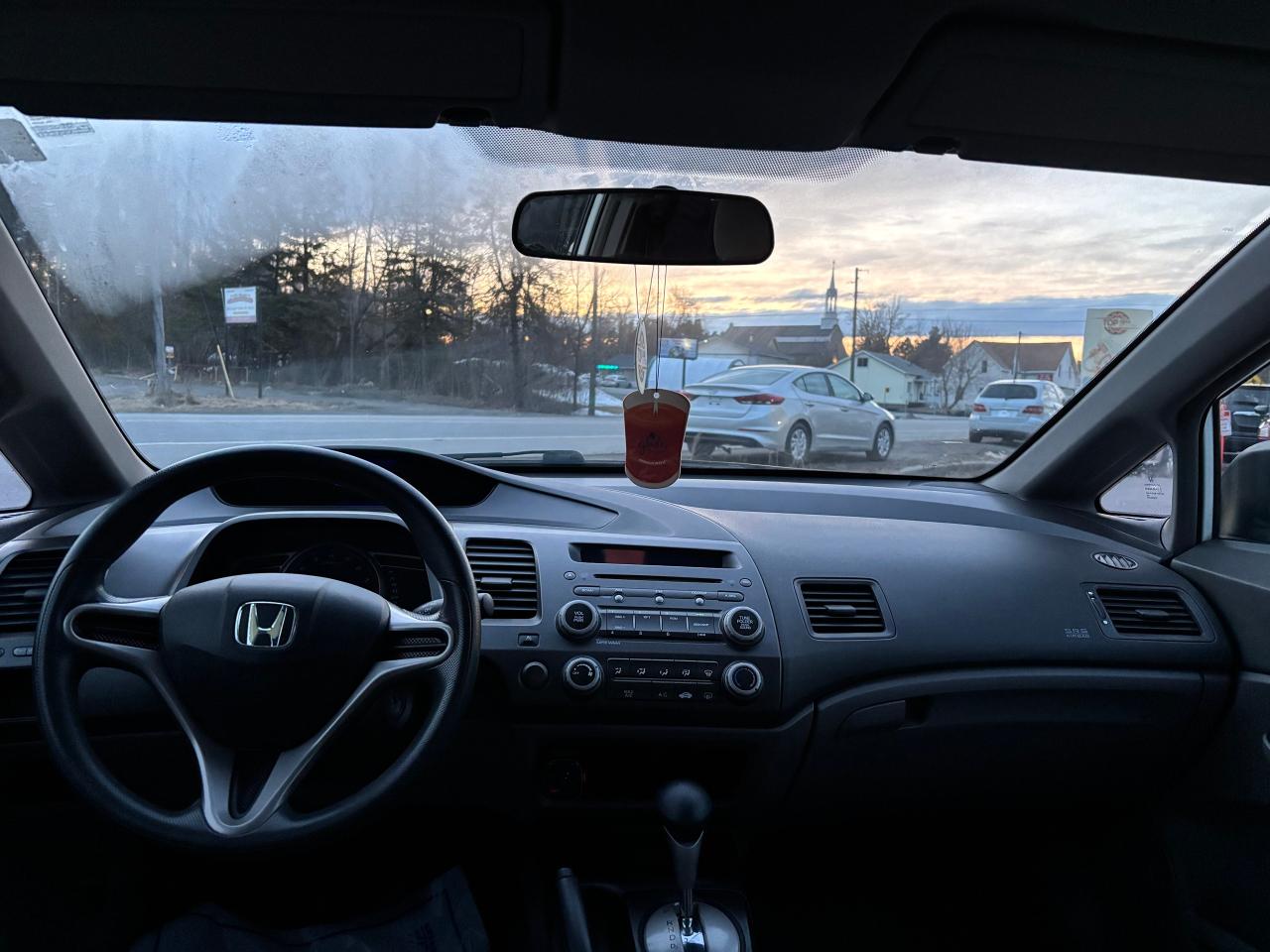 2009 Honda Civic DX - Photo #12