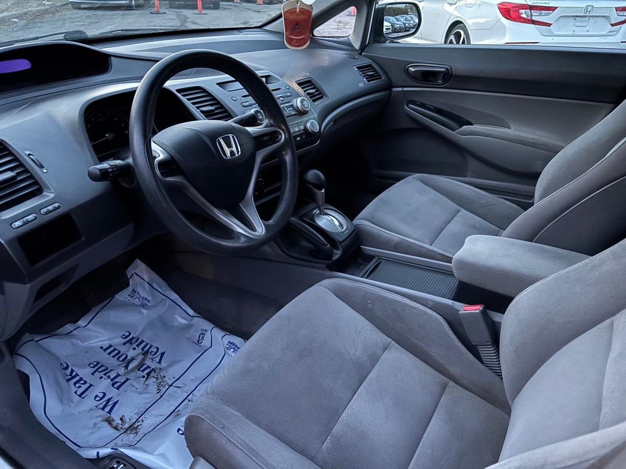 2009 Honda Civic DX - Photo #7