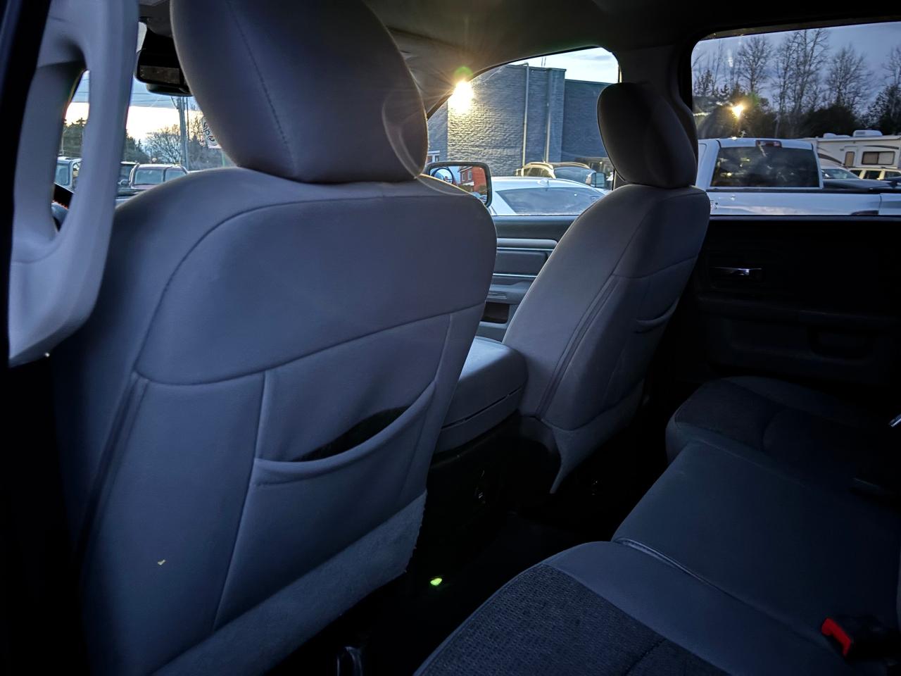 2015 RAM 1500 OUTDOORSMAN CREW CAB - Photo #15
