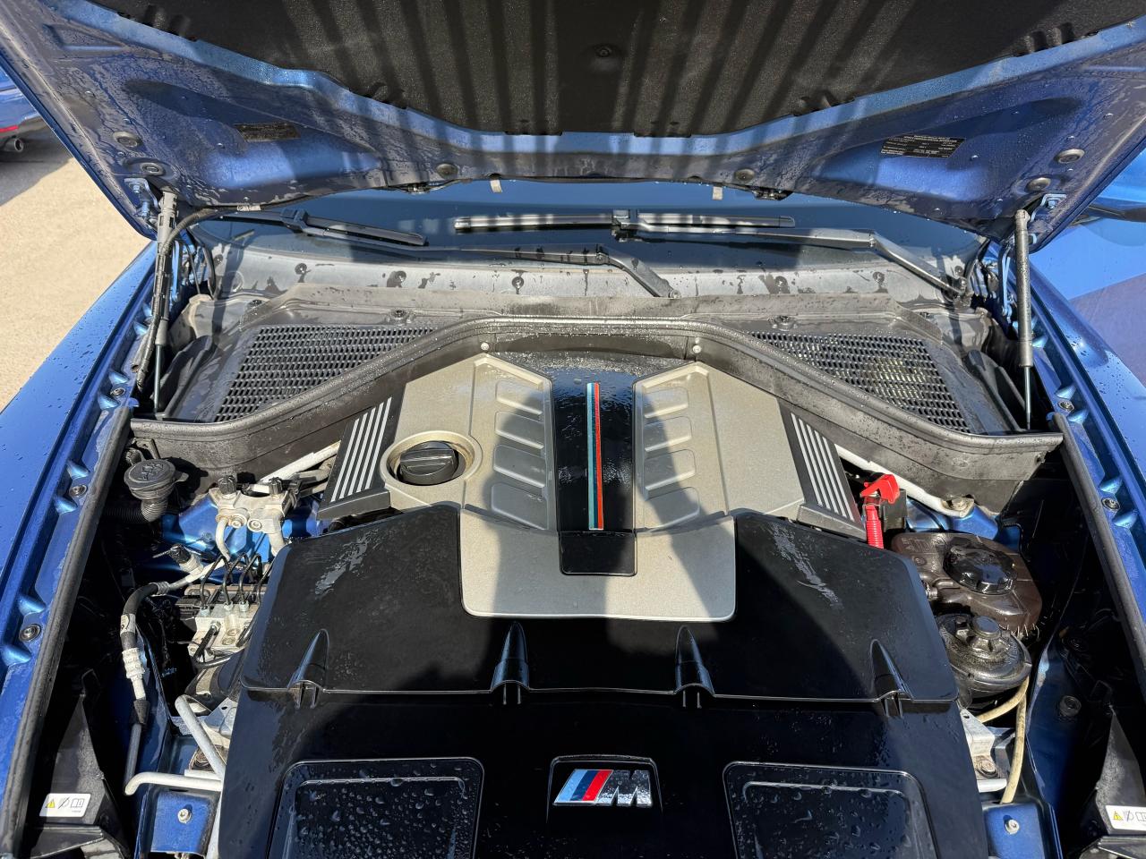 2011 BMW X5 M AS IS, 555 HP, AWD, V8 TWIN TURBO, GREAT SHAPE - Photo #15