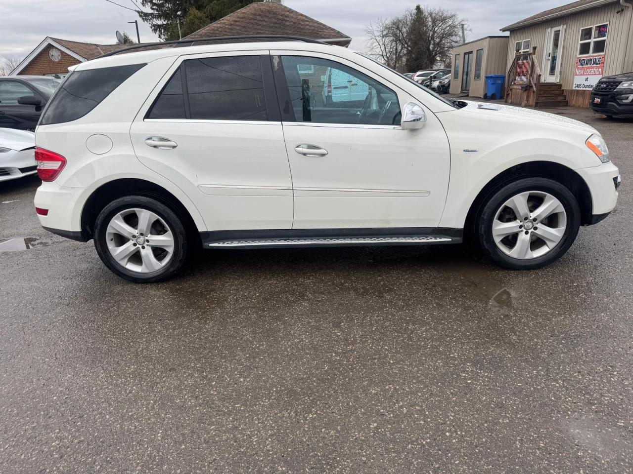2010 Mercedes-Benz M-Class ML350 BLUETEC, DIESEL, ONLY 52,000KMS, CERTIFIED - Photo #6